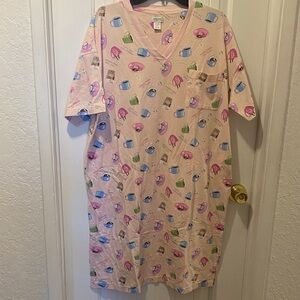 Woman’s Nordstrom Nightshirt